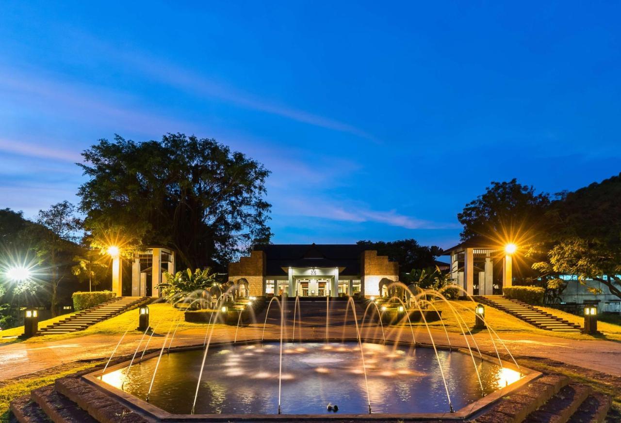 Tawa Ravadee Resort Prachinburi, A Member Of Worldhotels Distinctive Si Maha Phot Zewnętrze zdjęcie