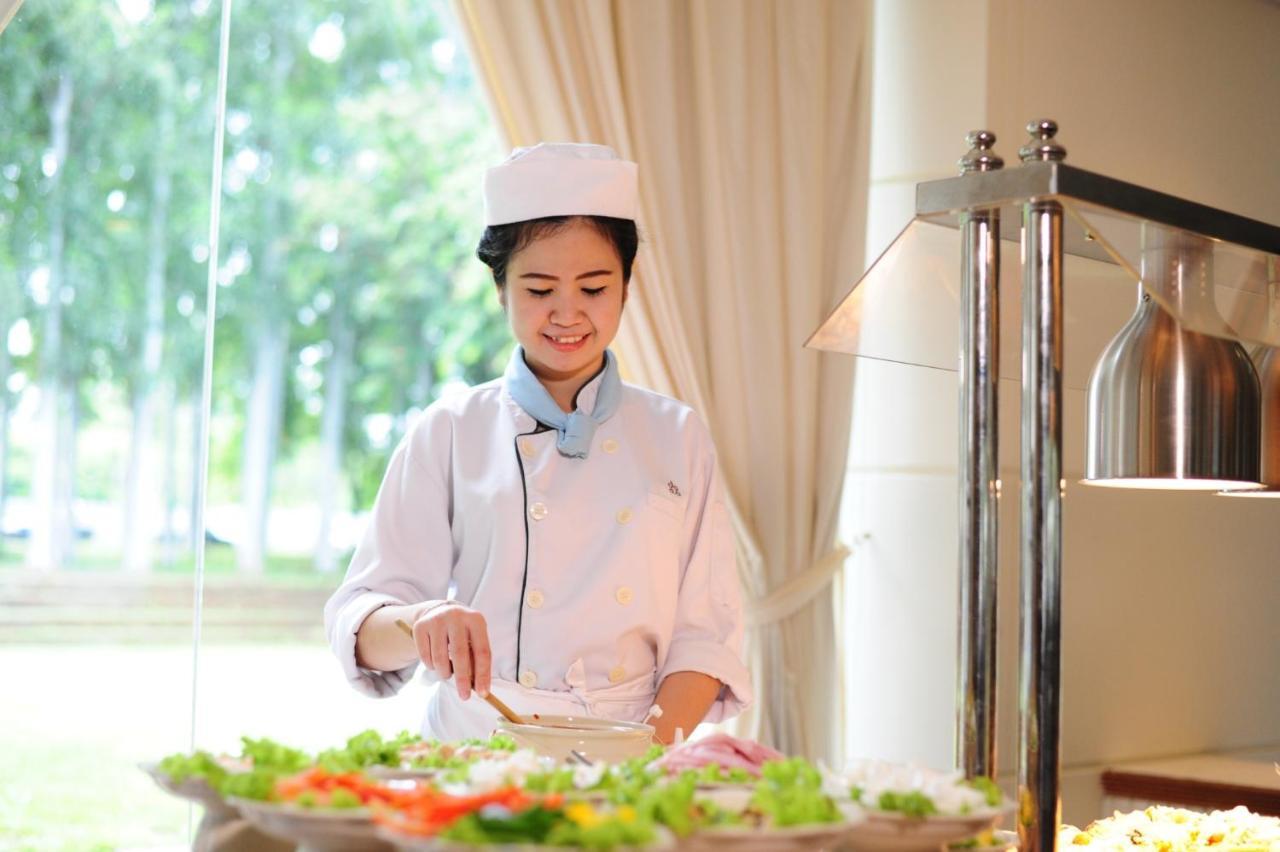 Tawa Ravadee Resort Prachinburi, A Member Of Worldhotels Distinctive Si Maha Phot Zewnętrze zdjęcie